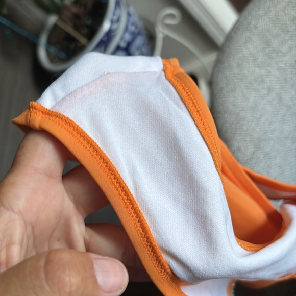 VS 2 pieces swimsuit , size M - Picture 4 of 4